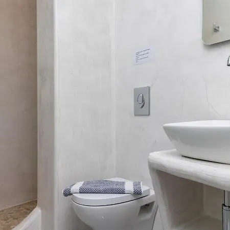 Depis Castle Renata Luxury Aparthotel *