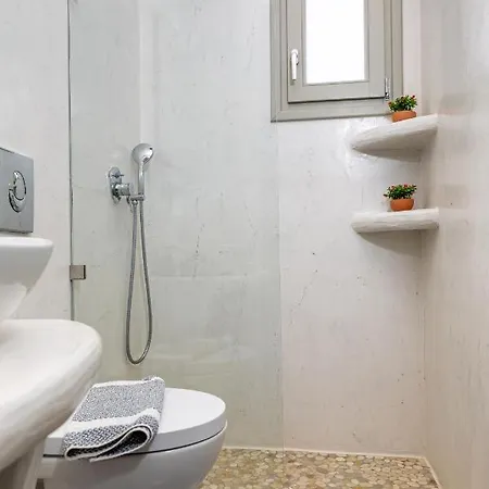 Aparthotel Depis Castle Renata Luxury