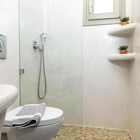 Lägenhetshotell Depis Castle Renata Luxury