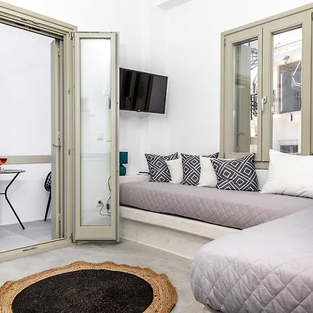 Lägenhetshotell Depis Castle Renata Luxury Naxos City